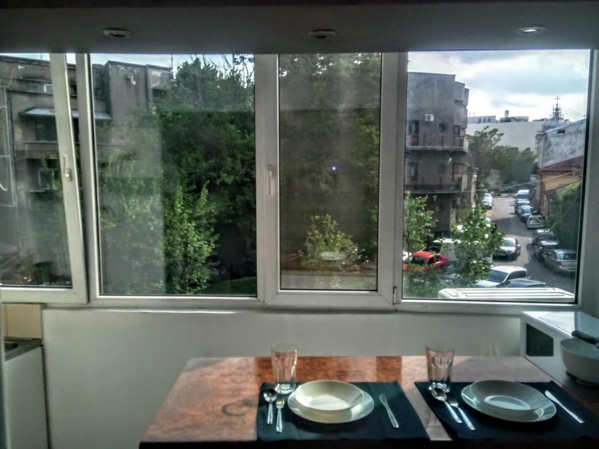 Central Bright Modern Studio Bucarest Exterior foto